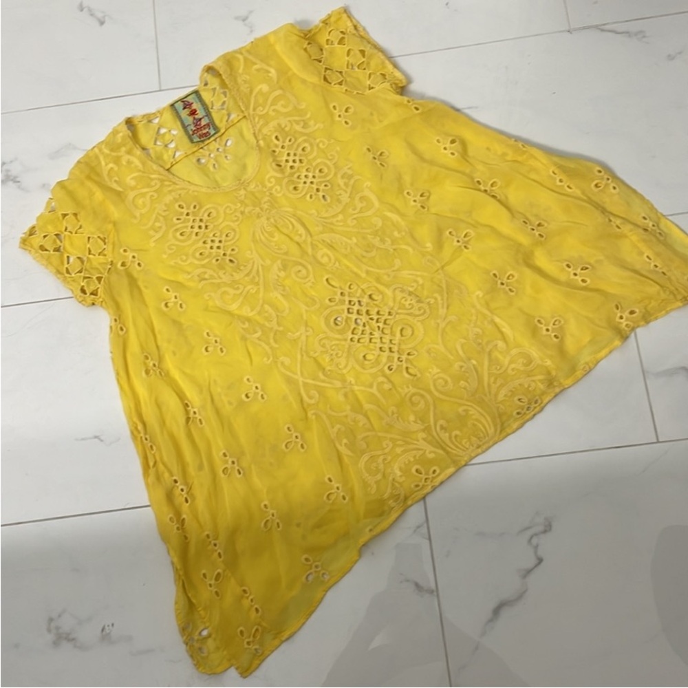 Johnny Was muted custard yellow silk top size L like new - Picture 8 of 11